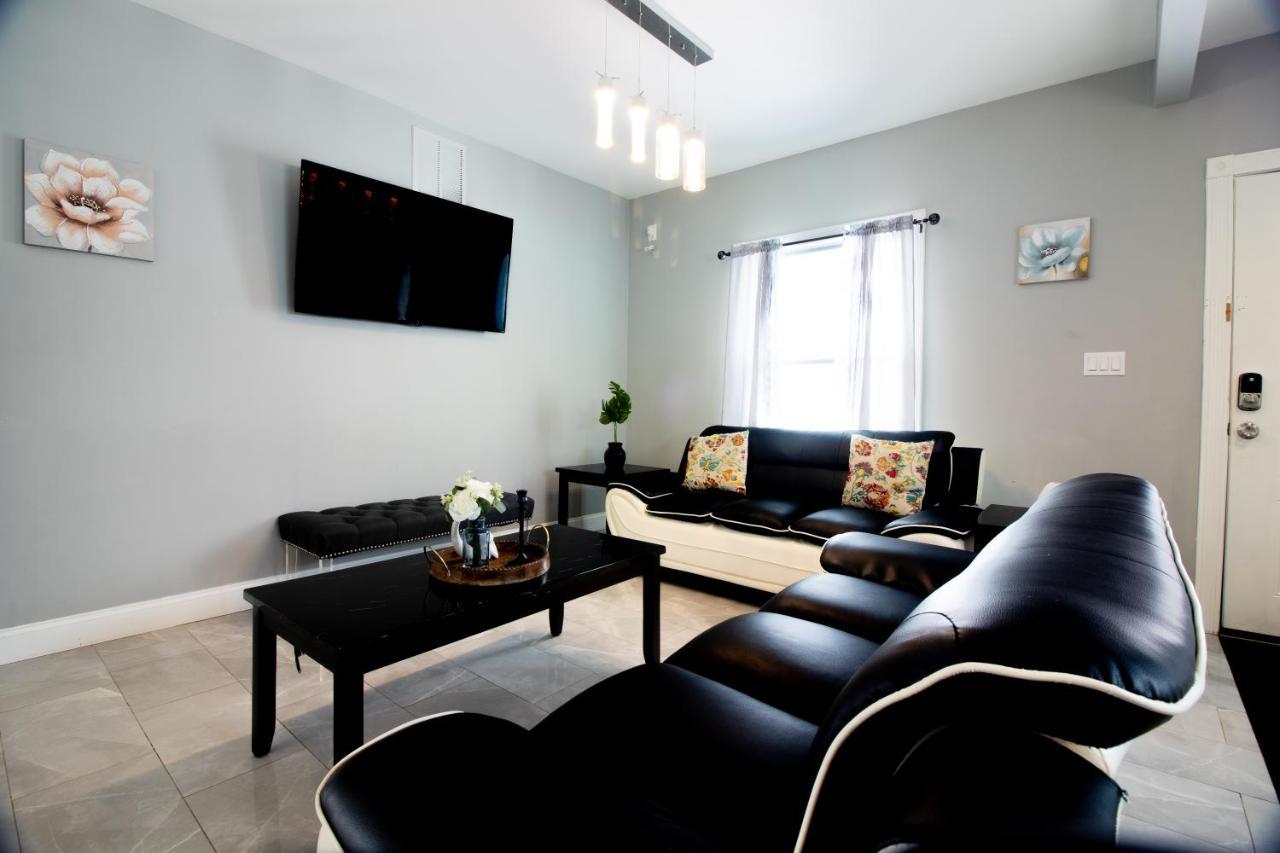 Lovely 4Br Near The Falls And Casino ナイアガラフォールズ エクステリア 写真